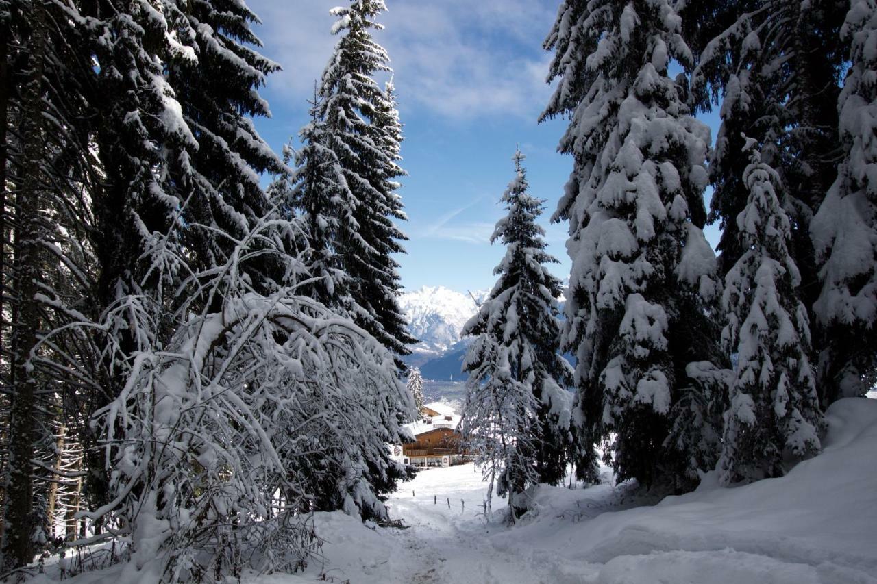 Les Hauts De Savoie Bed & Breakfast Passy  Exterior photo